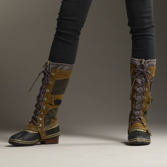 Sorel Conquest Carly Boots Tall Lace Up Brown Waterproof Duck Women's 8.5